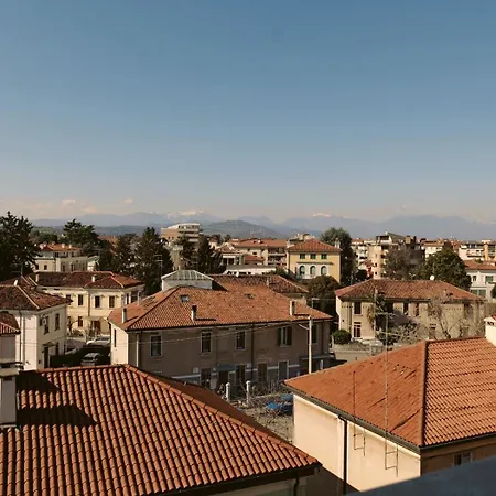 Skyview Retreat Apartman