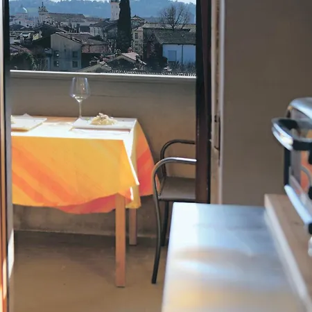 Skyview Retreat Apartman *